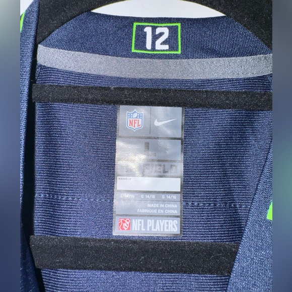 Seahawks Fan 12 youth jersey - L - Picture 3 of 3